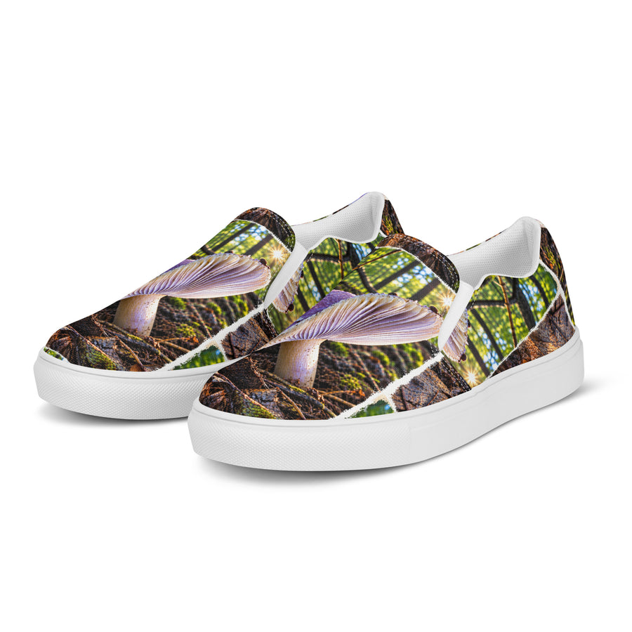 Mushroom & Fern Pattern Women’s Slip-On Canvas Shoes